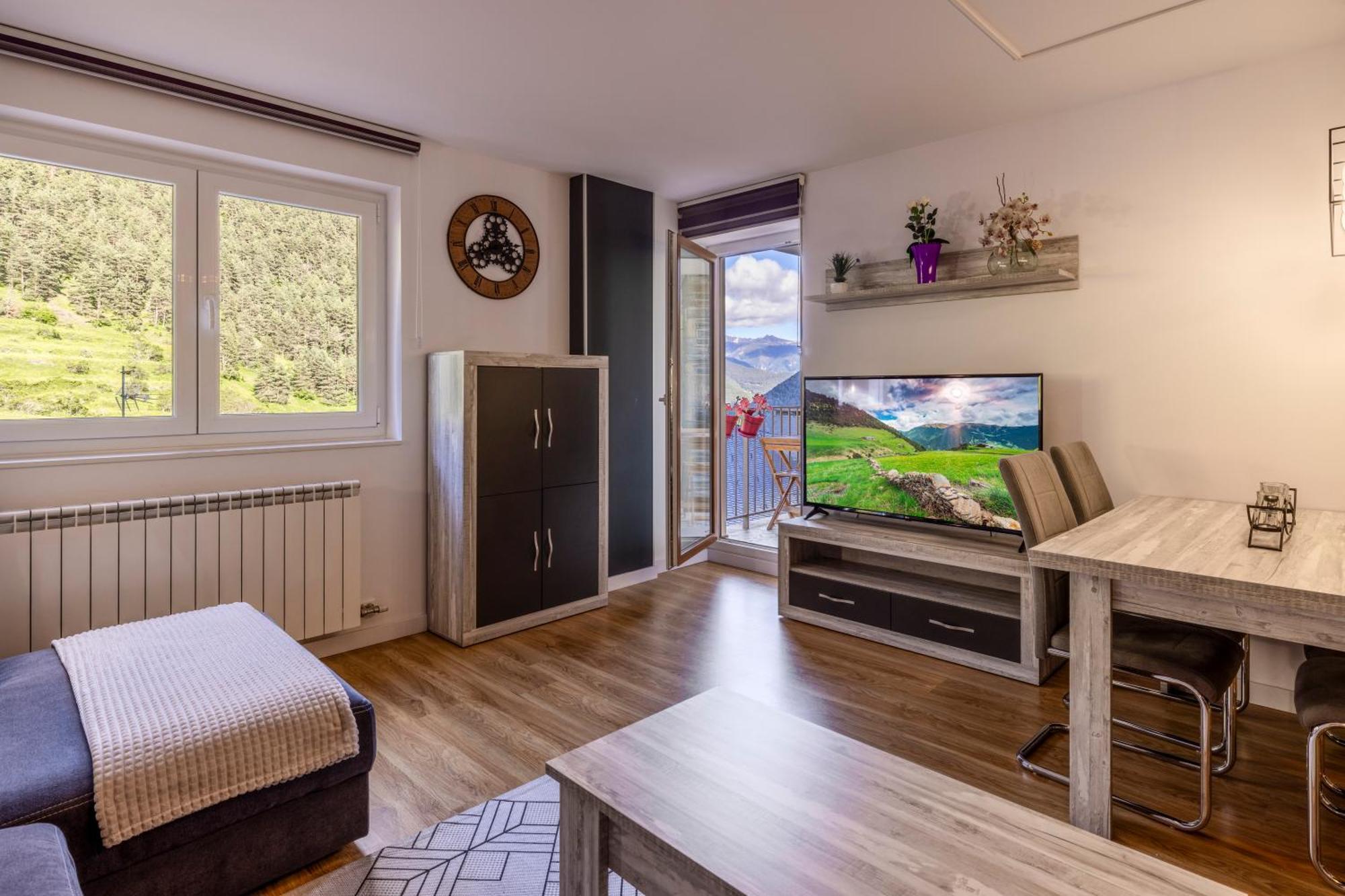 Terraza Con Increibles Vistas Para 6 Adultos Y 2 Extra Nino - 3 Habitaciones - 2 Banos - Arinsal - Free Parking L By Bonesvacances Exterior foto
